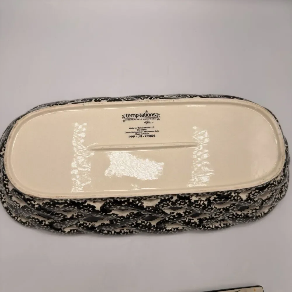 Temp-tations by Tara Old World 3 Pc Bread Basket, Rolling Pin Holder & Drip Tray